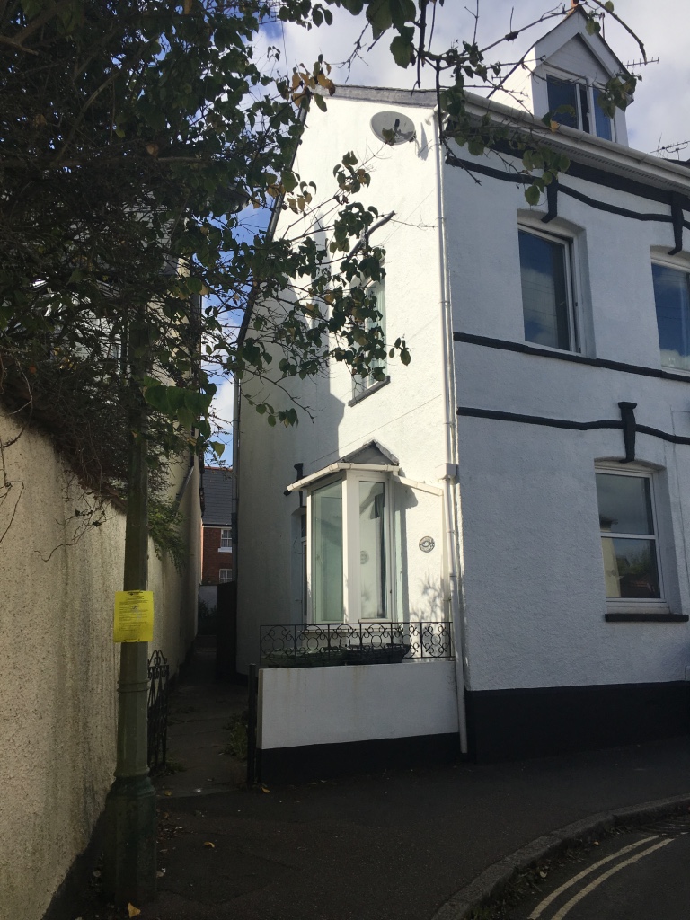 36 Elmside, Exeter, EX4 6LN RSJ Investments